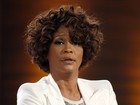 Cunhada de Whitney Houston quer distância do filho da cantora, diz site