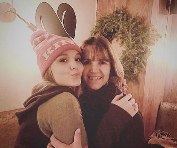 Larissa Manoela e a mãe (Foto: Instagram / Reprodução)