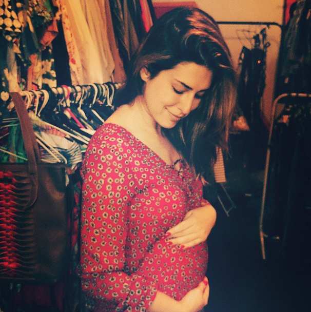 Fernanda Paes Leme com barriga de grávida (Foto: Reprodução/Instagram)