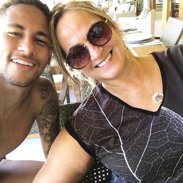 Neymar jr e sua mãe (Foto: Reprodução / Instagram)