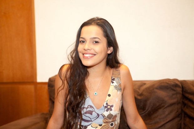 Ex-BBB Mayla em hotel no Rio (Foto: Anderson Barros/ EGO)