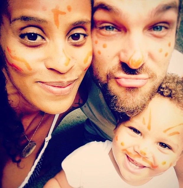 Igor Rickli e Aline Wirley com o filho (Foto: Reprodução/Instagram)