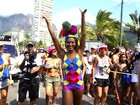 Famosos curtem primeiro dia dos blocos de rua no Rio de Janeiro