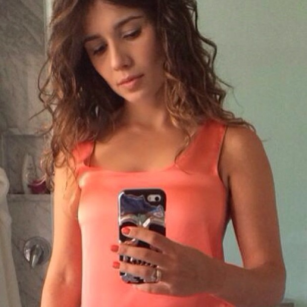 Paula Fernandes posa sem maquiagem (Foto: Instagram/ Reprodução)