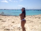 Ana Paula Evangelista adere ao topless em Ibiza
