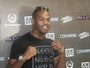 Jon Jones, campeão do UFC, vai ao Fashion Rio e elogia brasileiras