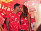 Ronaldo beija a namorada em dia de desfiles no Rio: 'Sou romântico'