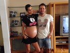 A uma semana de dar à luz, Fernanda Motta exibe o barrigão em foto na web
