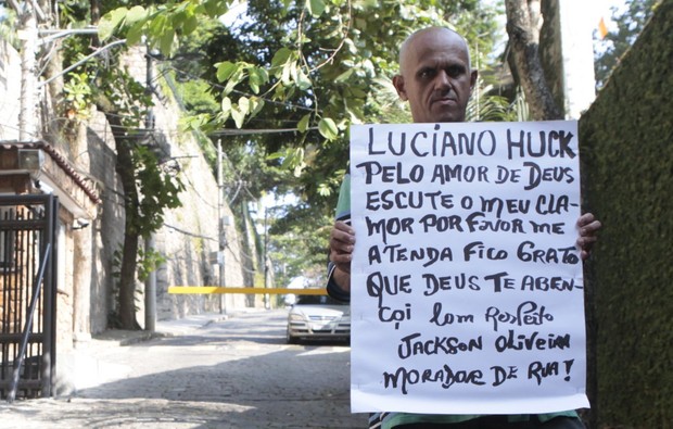 Jackson Oliveira, fã do Luciano Huck (Foto: Isac Luz/EGO)