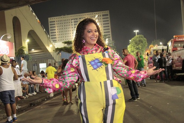 Fabiana Oliveira, ex-rainha de bateria da Mmangueira (Foto: Isac Luz/EGO)
