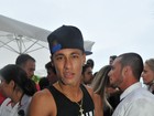 Neymar e Luan Santana curtem festa em Jurerê Internacional
