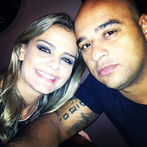 Milene Domingues e namorado (Foto: Instagram / Reprodução)