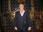 Oscar Magrini reúne amigos em festa 'Las Vegas' avaliada em R$130 mil 