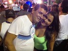 Ex-BBB Thaís curte carnaval de Salvador com o marido