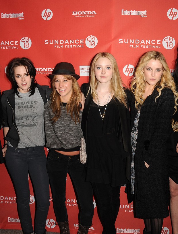 Kristen Stewart, Stella Maeve, Dakota Fanning e Riley Keough (Foto: Getty Images)