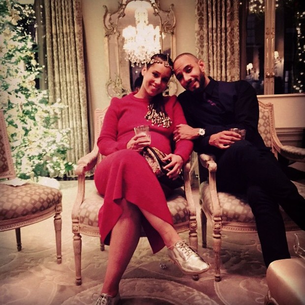 Alicia Keys com o marido, Swizz Beatz, em chá de bebê (Foto: Instagram/ Reprodução)