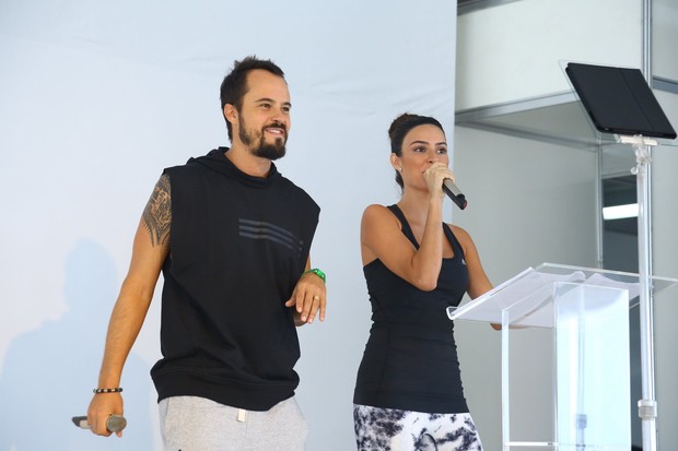 Paulinho Vilhena e Thayla ayala  (Foto: Marcello Sá Barretto / Agnews)