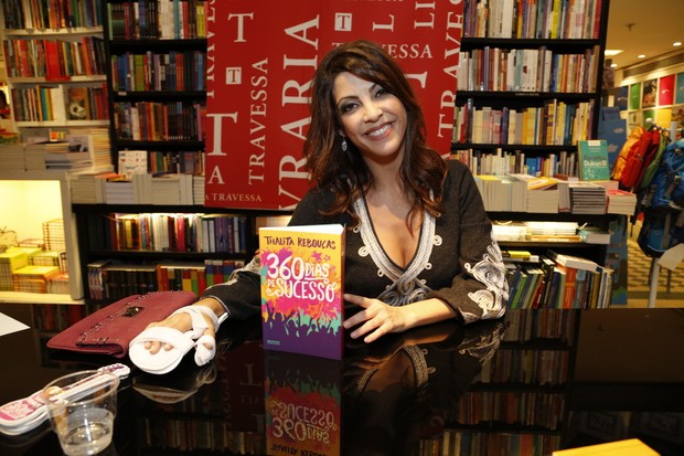 Thalita Rebouças lançando livro (Foto: Felipe Assumpção / AgNews)