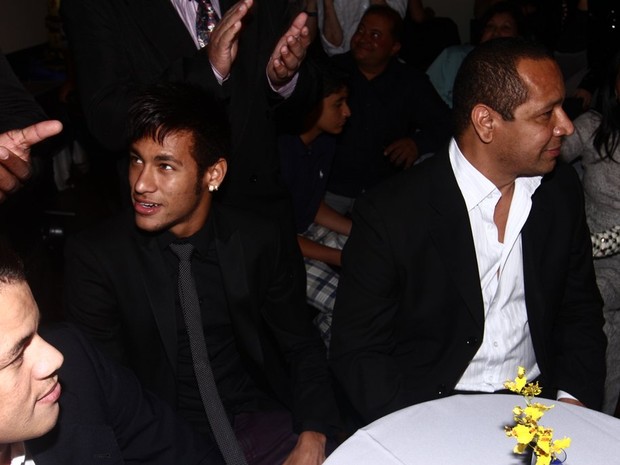 Neymar com o pai em evento em São Paulo (Foto: Leo Franco/ Ag. News)