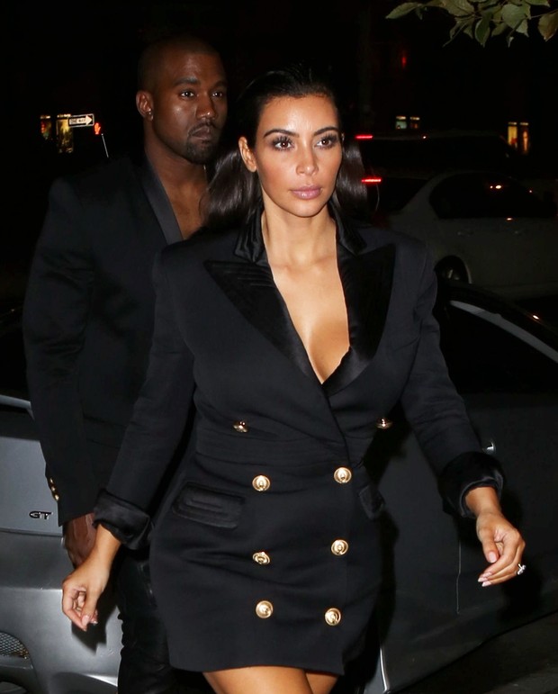X17 - Kim Kardashian e Kanye West em Nova York, nos Estados Unidos (Foto: X17online/ Agência)