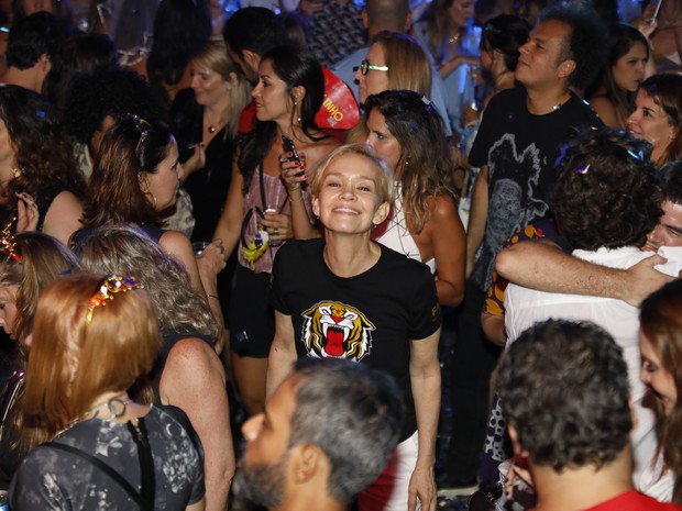 Júlia Lemmertz em festa no Centro do Rio (Foto: Felipe Panfili/ Divulgação)