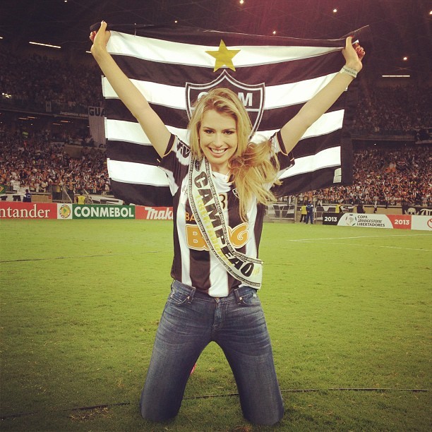Ex-BBB Fernanda no estádio do Mineirão, em Belo Horizonte, Minas Gerais (Foto: Instagram/ Reprodução)
