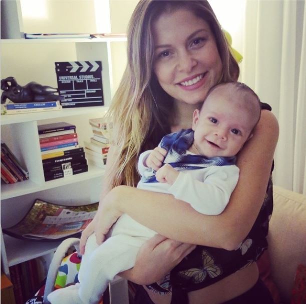 Barbara Borges e o filho (Foto: Reprodução/Instagram)