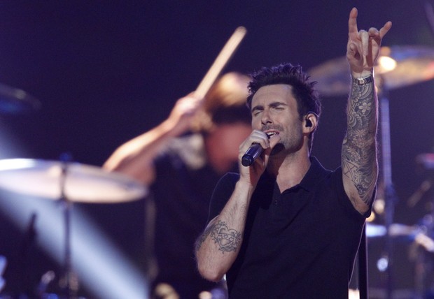 Maroon 5 se apresenta em evento do Grammy em Nashville, nos Estados Unidos (Foto: Harrison McClary/ Reuters/ Agência)