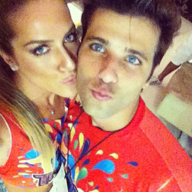 Giovanna Ewbank posta foto com Bruno Gagliasso (Foto: Instagram / Reprodução)