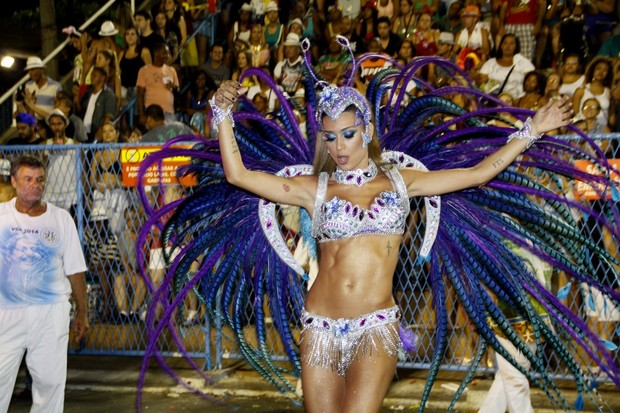 Thaila Ayala no carnaval no Rio de Janeiro (Foto: Graça Paes/ Foto Rio News)