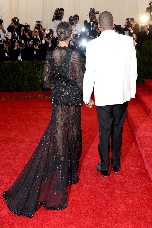 Beyoncé e Jay-Z no baile de gala do MET (Foto: AFP)