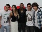 Bruno Gissoni vai com a namorada a show de Alexandre Pires no Rio