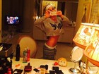 Britney Spears exibe cinturinha em selfie no espelho