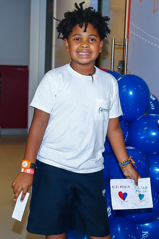  Gabriel no aniversário de seis anos de Pietro, filho de Otávio Mesquita (Foto: Manuela Scarpa/Photo Rio News)