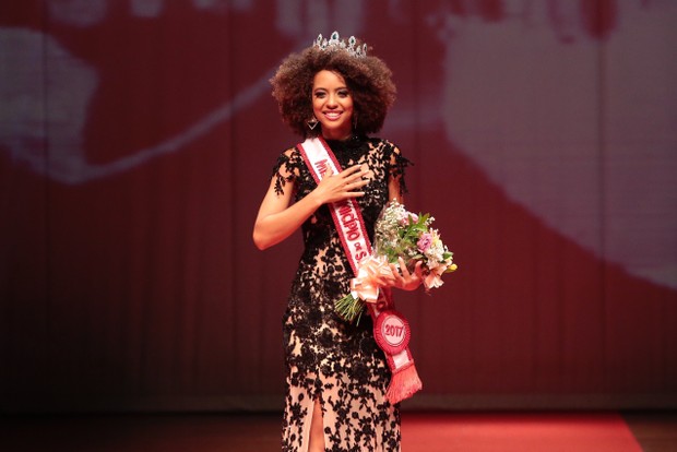 Karen Porfiro, a Miss Ibirapuera, vence concurso em SP (Foto: Rafael Cusato/EGO)