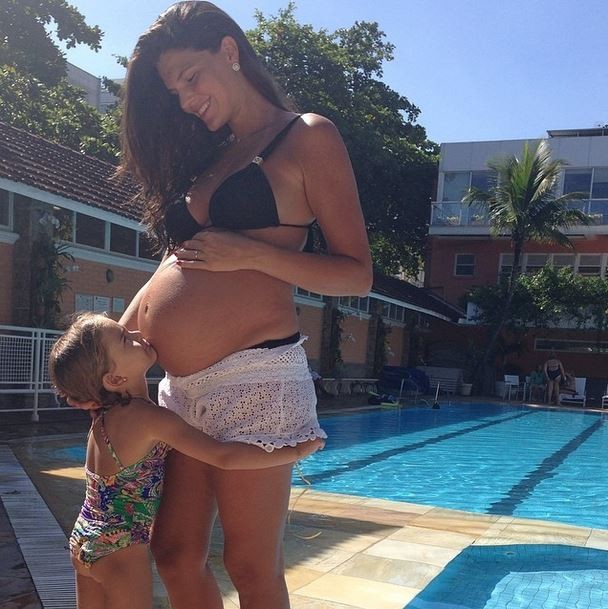 Daniella Sarahyba e a filha (Foto: Instagram/Reprodução)