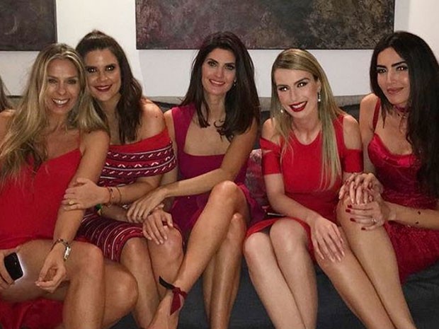 Adriane Galisteu, Mariana Kupfer, Isabella Fiorentino, Fernanda Keulla e Iara Maria em festa em São Paulo (Foto: Instagram/ Reprodução)