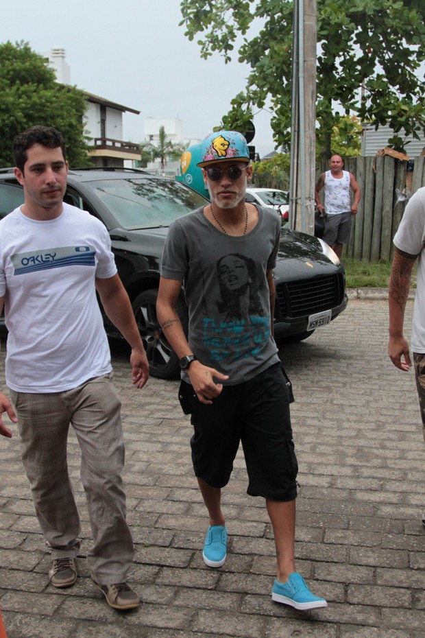Neymar na cidade de Florianopolis  (Foto: AGNEWS)