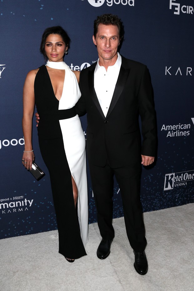 Camila Alves e Matthew McConaughey em evento em Los Angeles, nos Estados Unidos (Foto: Frederick M. Brown/ Getty Images/ AFP)