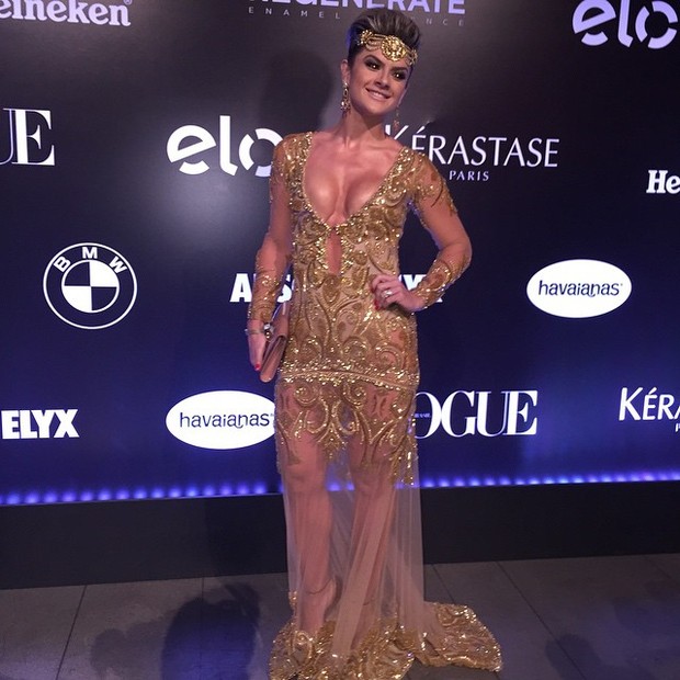 Mirella Santos em baile de gala em São Paulo (Foto: Instagram/ Reprodução)