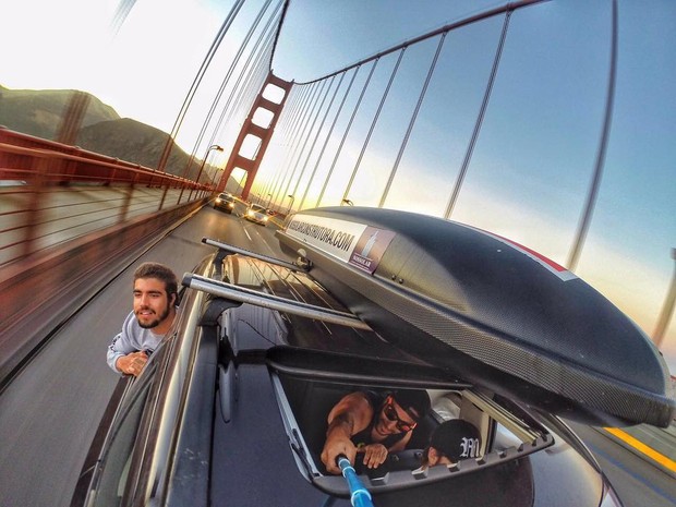 Caio Castro embarca em viagem de carro com os amigos da Califórnia, nos Estados Unidos, até o Brasil (Foto: Reprodução/Instagram)