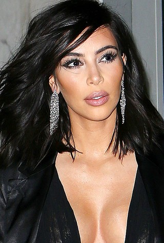 Kim Kardashian antes do platinado (Foto: AKM-GSI Brasil)