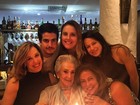 Claudia Raia comemora os 93 anos da mãe com Enzo e Sophia
