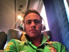 Neymar posta foto antes do treino e exibe penteado novo: 'Bora treinar'