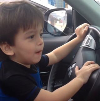 Carol Nakamura posta foto do filho de Sidney Sampaio (Foto: Instagram / Reprodução)