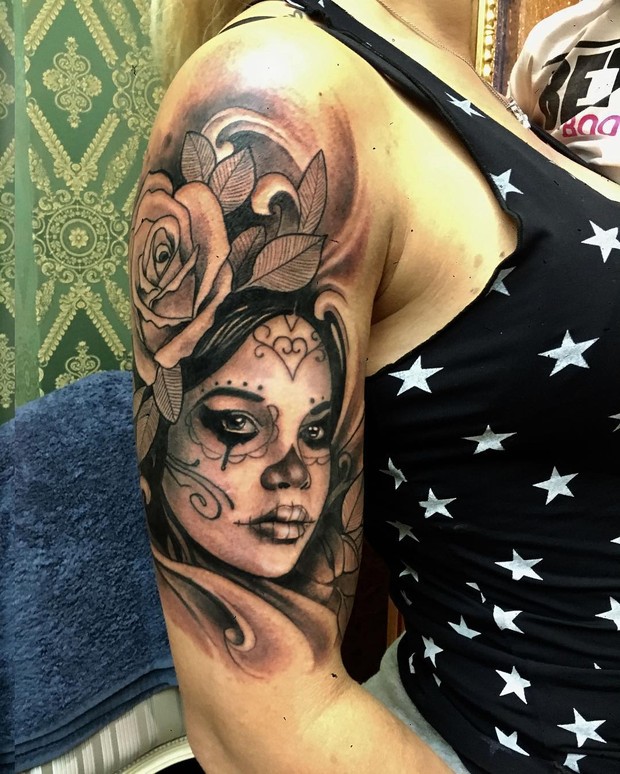 Detalhe da tatuagem de Dani Souza (Foto: Reprodução/Instagram)