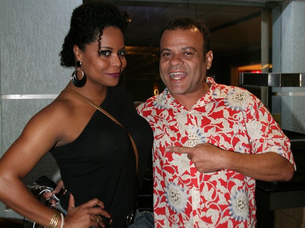 Adriana Bombom e o ex-BBB Daniel em inauguração de restaurante na Zona Oeste do Rio (Foto: Divulgação)
