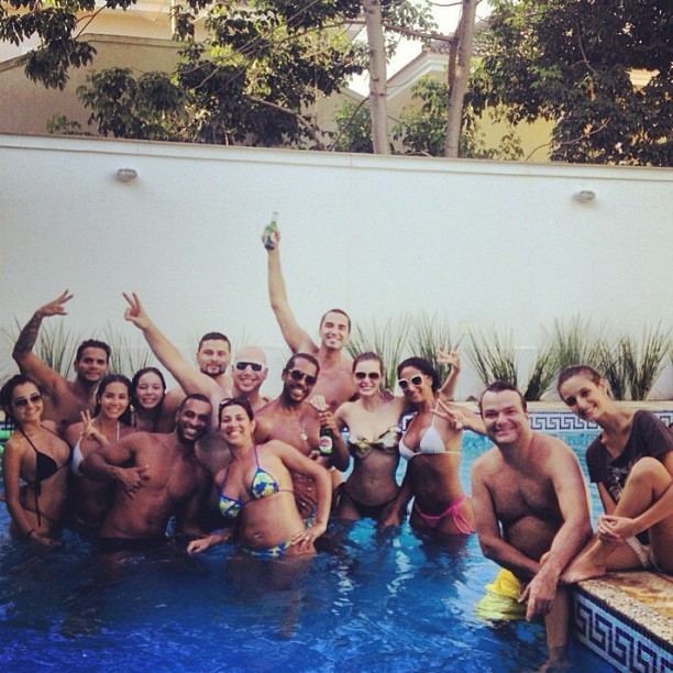 Latino aproveita férias com amigos (Foto: Instagram)
