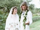 Ozzy Osbourne comemora 32 anos de casamento e se declara para mulher