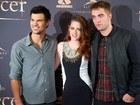 Kristen Stewart, Pattinson e Taylor Lautner posam juntos na Espanha